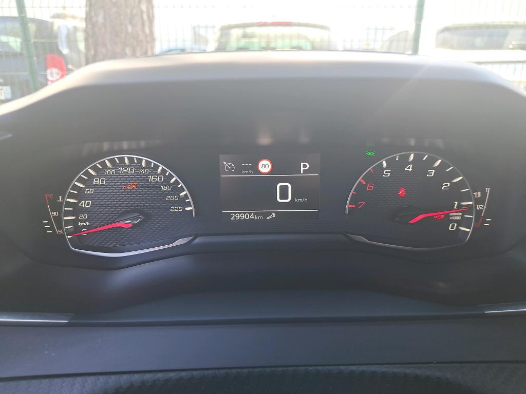 Peugeot 2008 PureTech 130 S&S EAT8 Active Business 2021