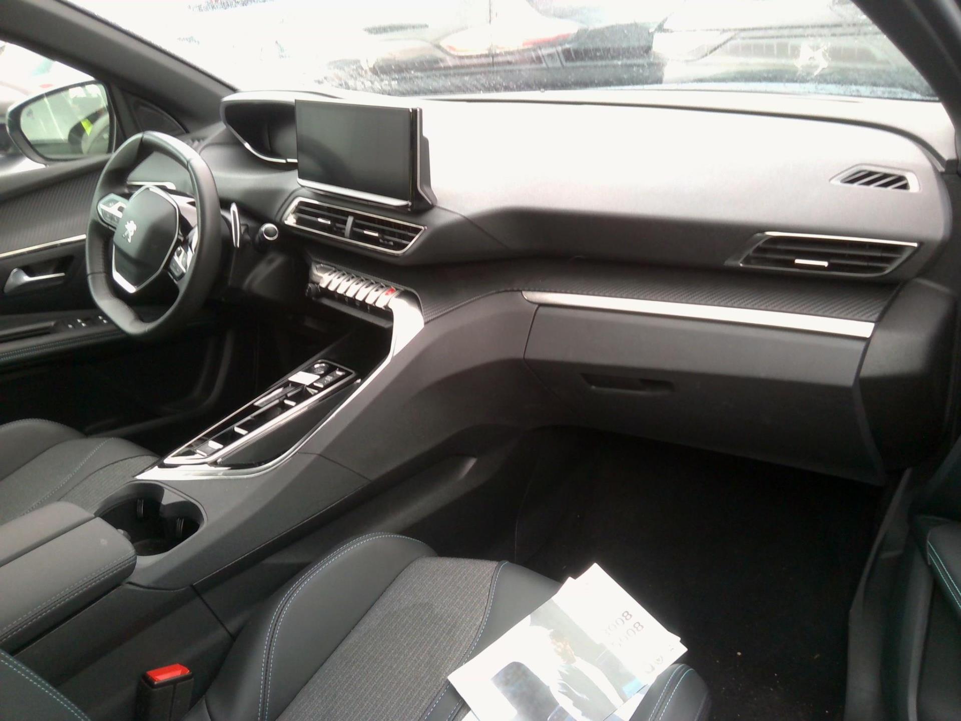 Peugeot 3008 Hybrid 136 e-DCS6 Allure Pack 2024