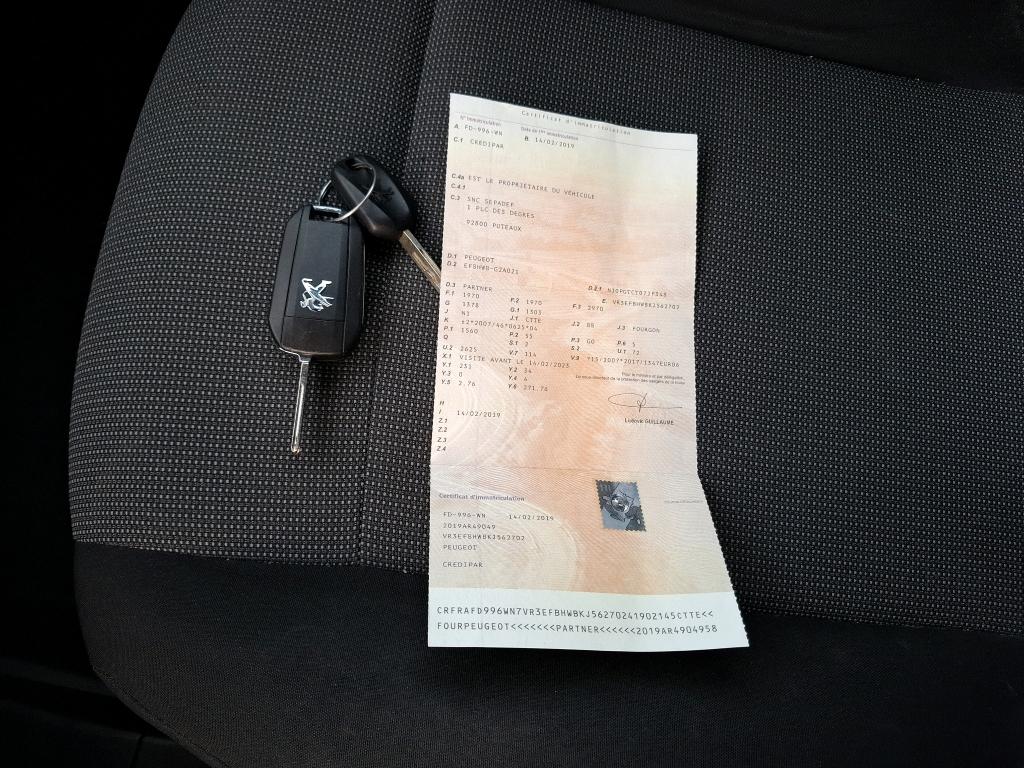 Peugeot PARTNER FOURGON STANDARD 650 KG BLUEHDI 75 BVM5 PREMIUM 2019