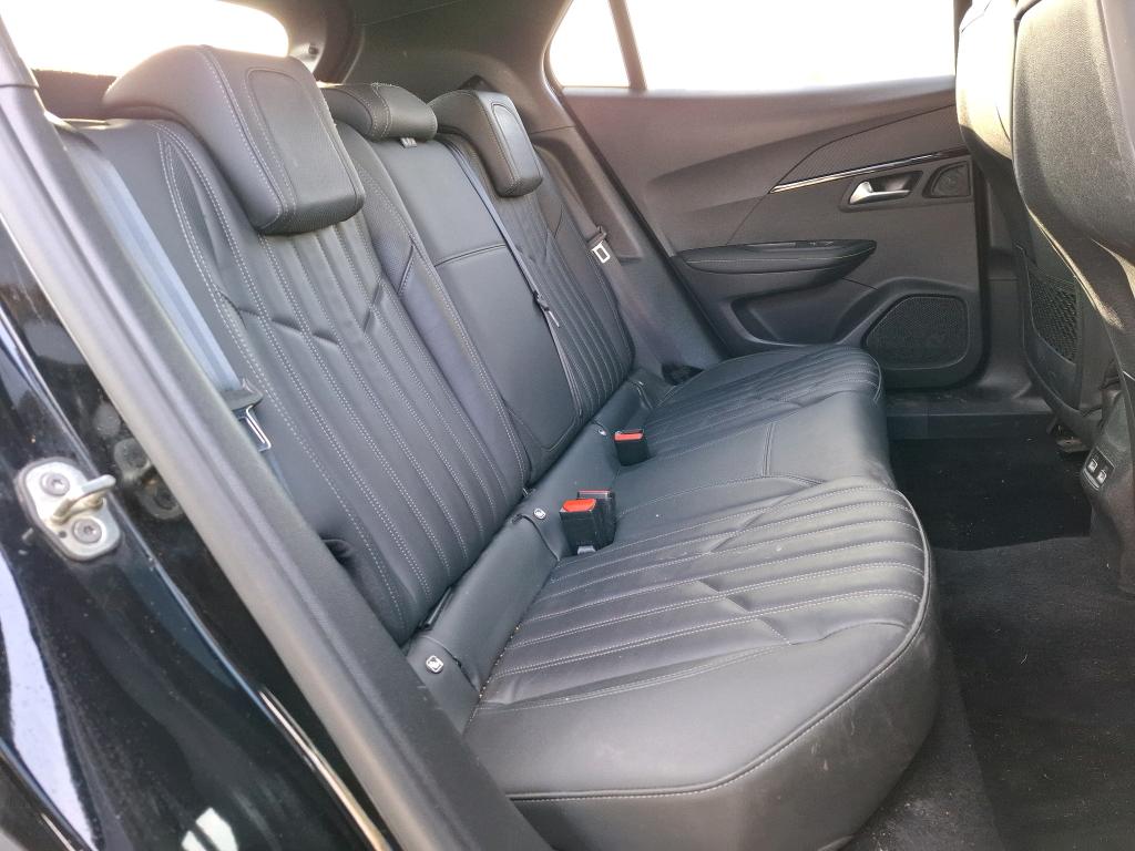 Peugeot 2008 PureTech 155 S&S EAT8 GT 2022