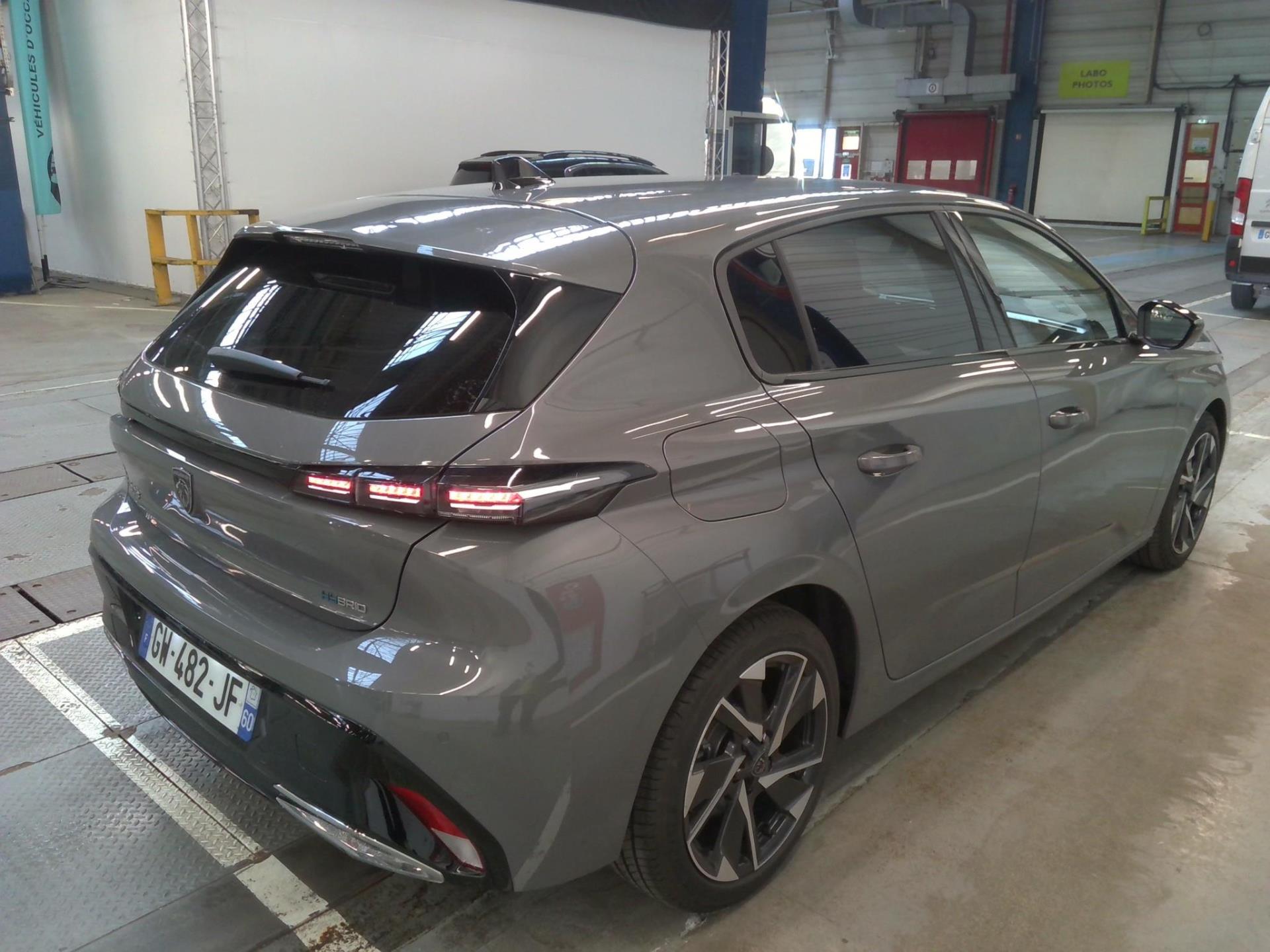 Peugeot 308 PHEV 180 e-EAT8 Allure 2024