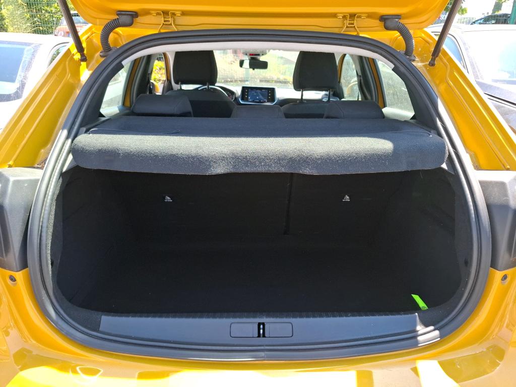 Peugeot 208 BlueHDi 100 S&S BVM6 Active Business 2021