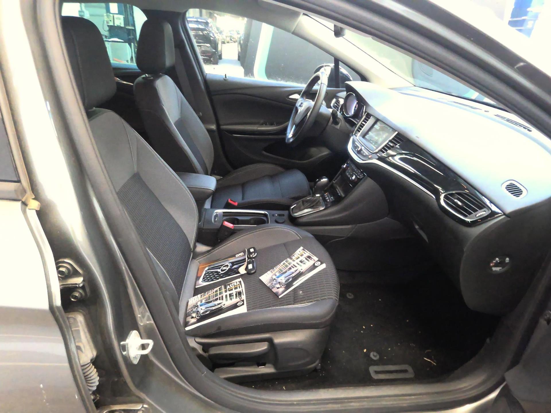 Opel ASTRA K ST