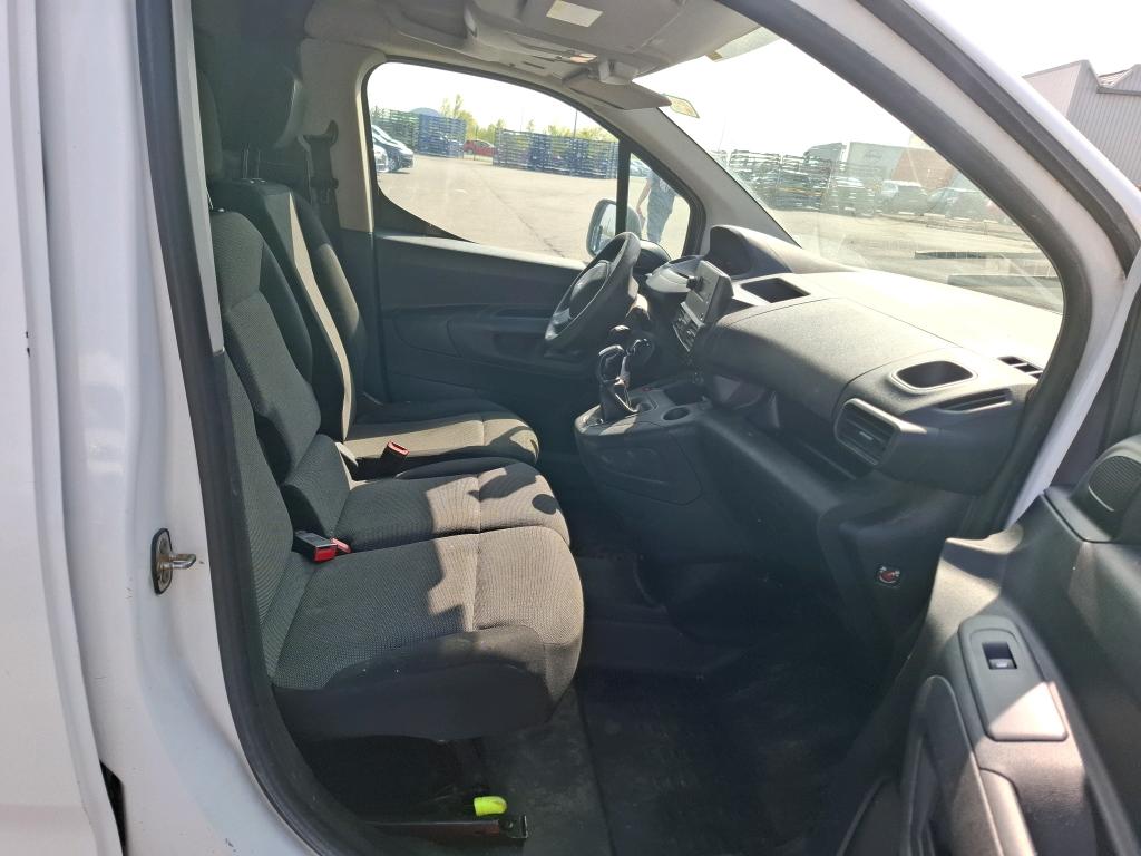 Peugeot PARTNER FOURGON STANDARD 650 KG BLUEHDI 100 S&S BVM5 PREMIUM 2019