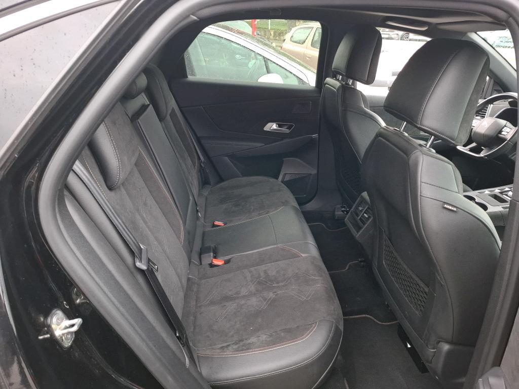 DS DS7 Crossback BlueHDi 130 EAT8 Performance Line+ 2021