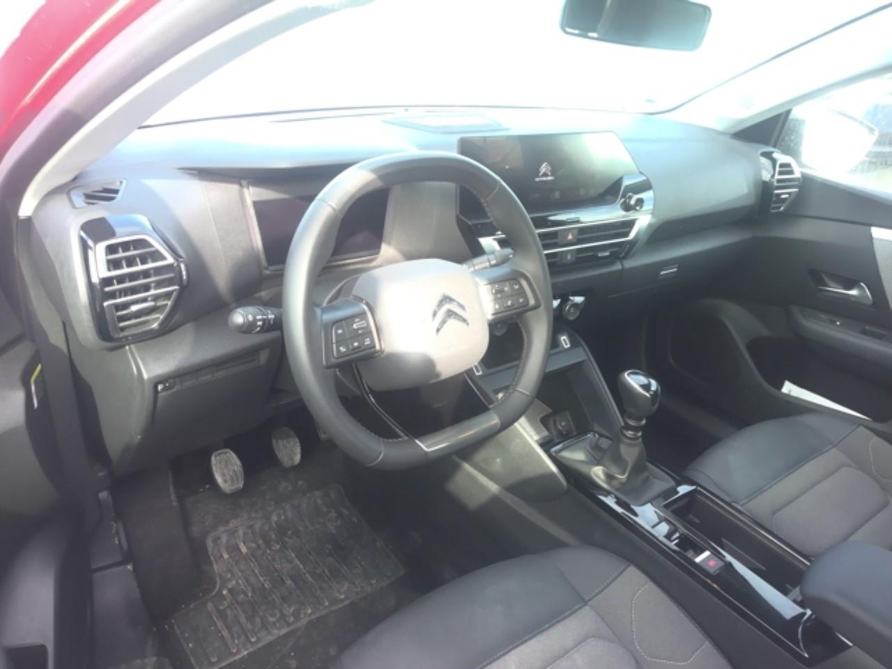 Foto Citroën C4 X 6