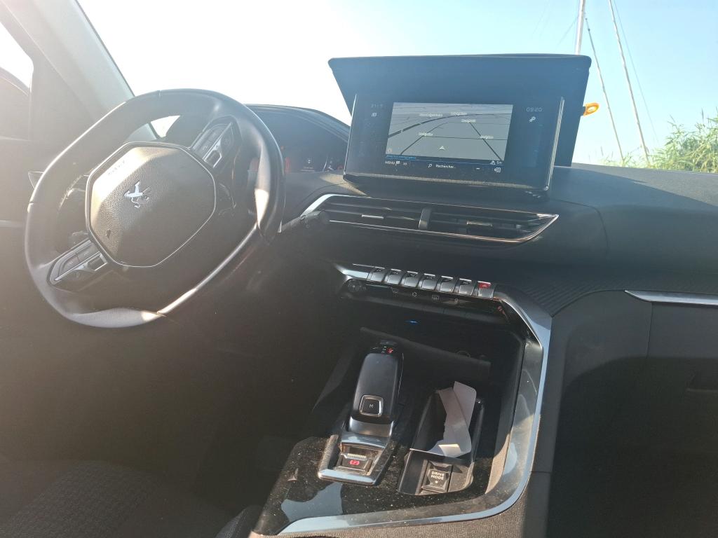 Peugeot 3008 BlueHDi 130ch S&S EAT8 Active Pack 2021