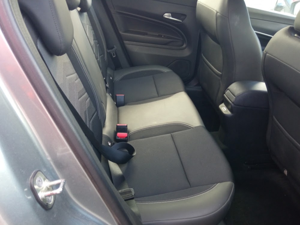 Foto Jeep AVENGER 9