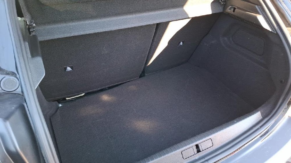 Foto Peugeot 208 11