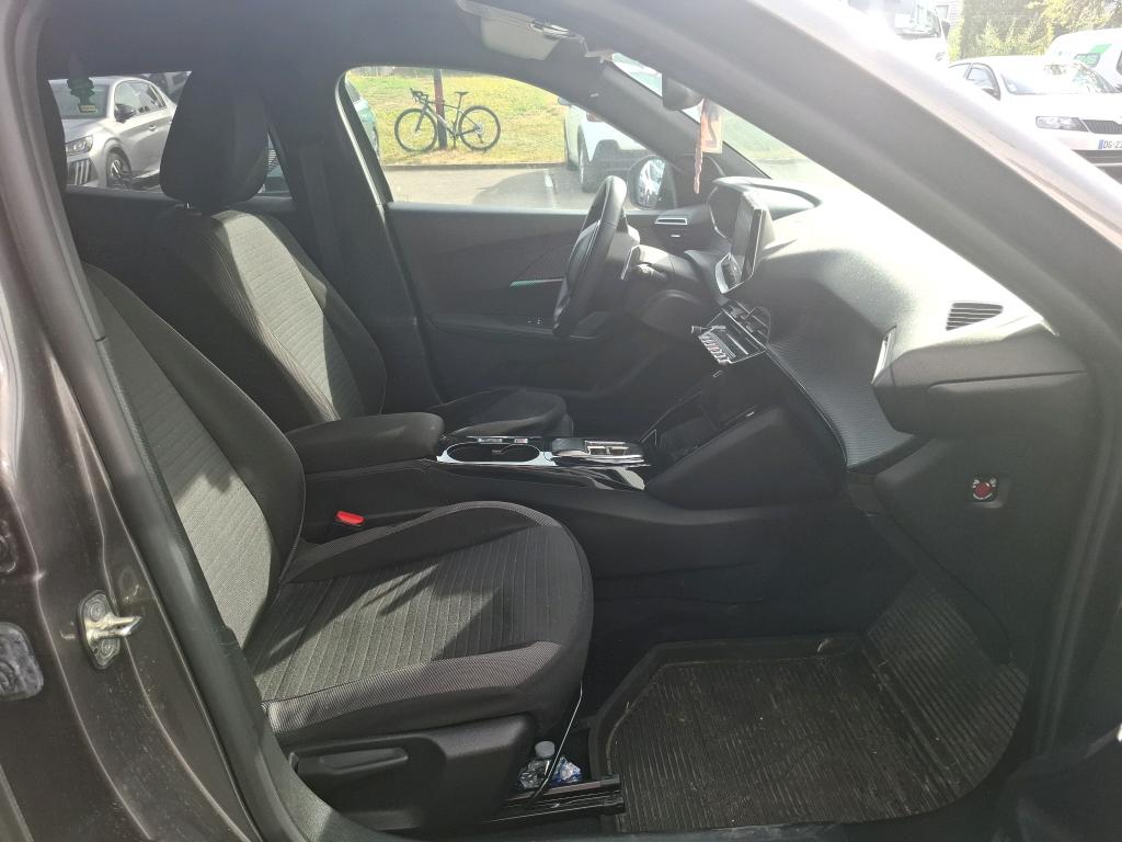 Peugeot 2008 BlueHDi 130 S&S EAT8 Allure 2023