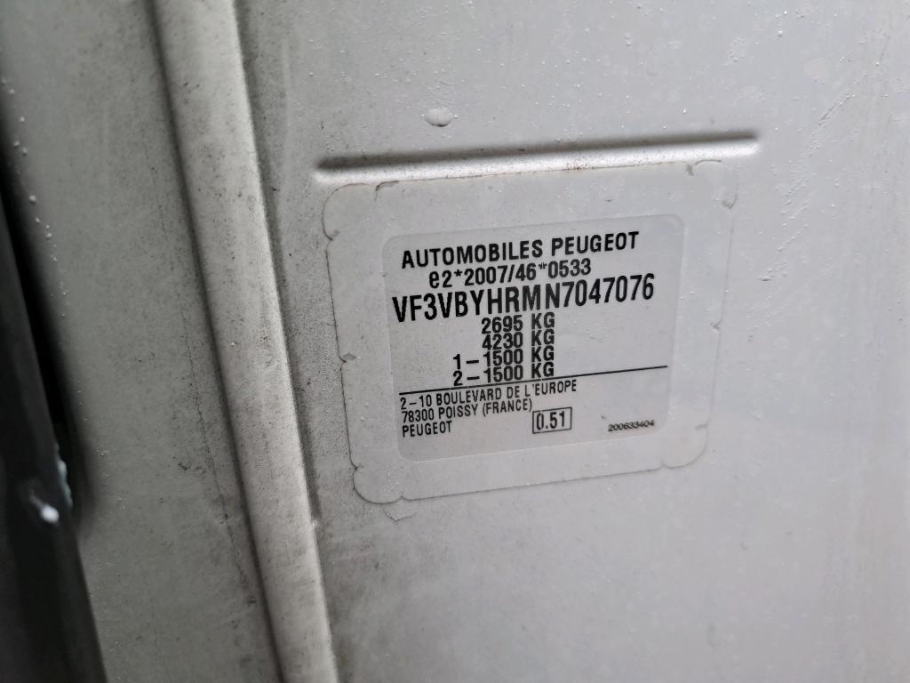 Peugeot EXPERT FGN TOLE STANDARD BLUEHDI 100 S&S BVM6 PREMIUM 2022