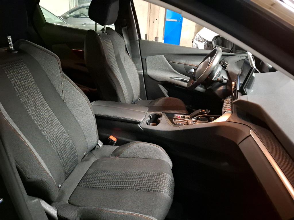 Peugeot 3008 BlueHDi 130ch S&S EAT8 Active Pack 2022