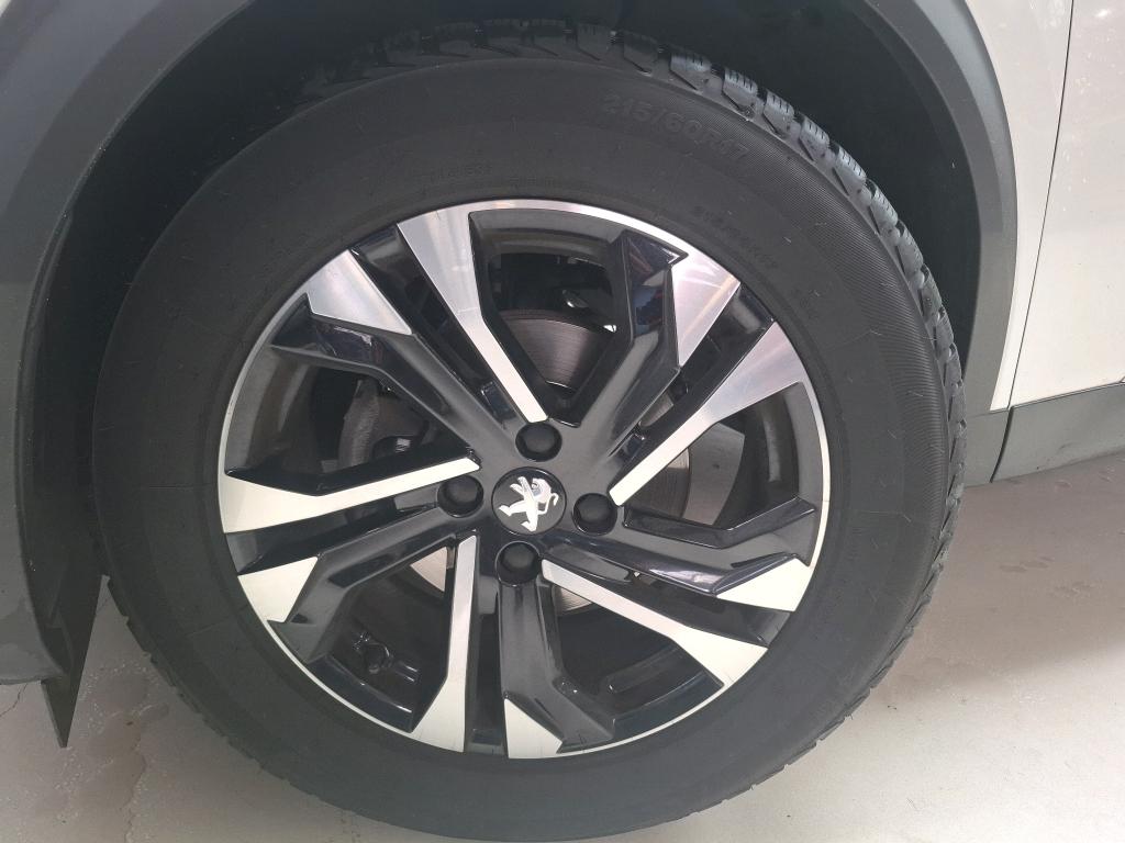 Peugeot 2008 PureTech 130 S&S EAT8 GT 2022