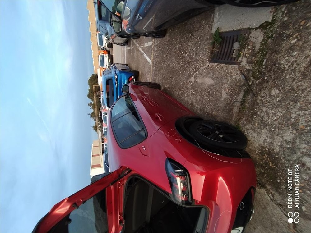 Foto Peugeot 208 8