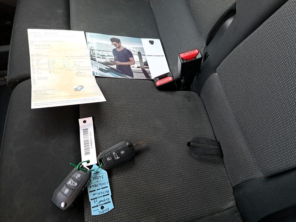 Peugeot EXPERT FGN TOLE STANDARD 1.5 BLUEHDI 120 S&S BVM6 ASPHALT 2022