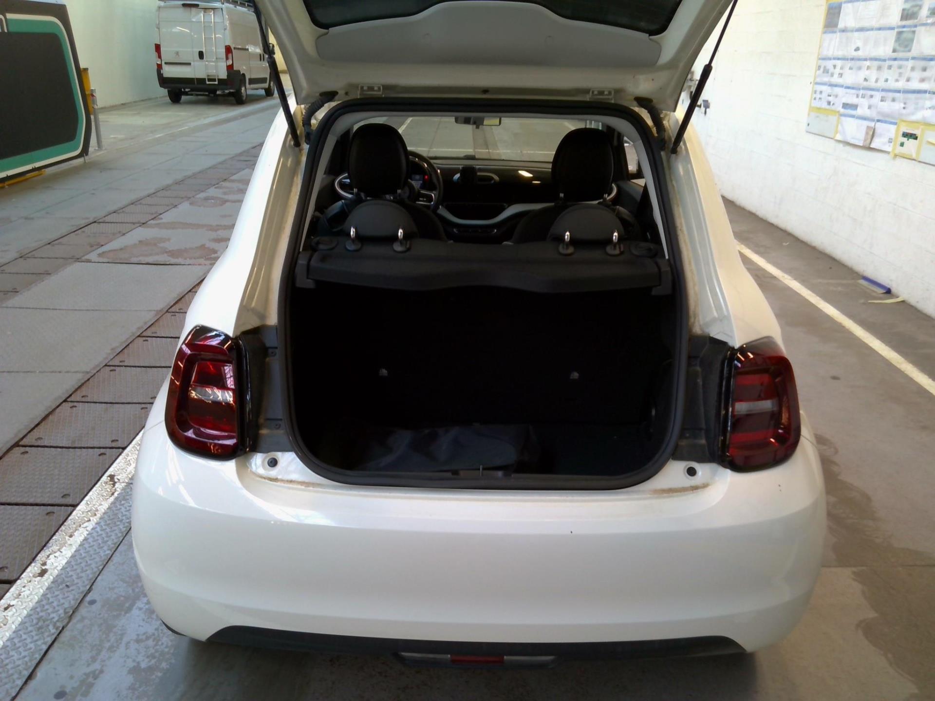 FIAT 500 e 95 ch Action 2022