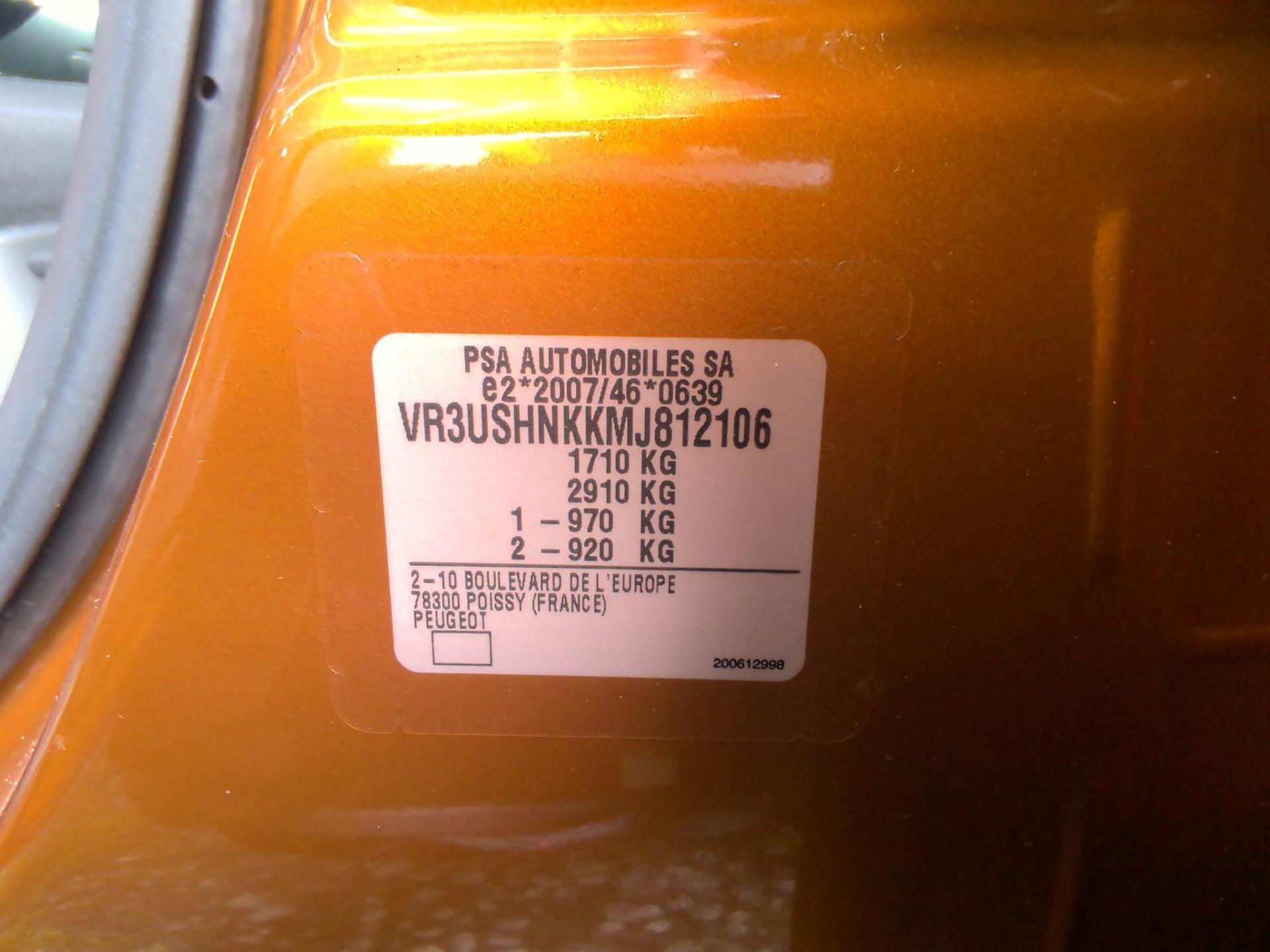 Peugeot 2008 PureTech 100 S&S BVM6 Allure 2021