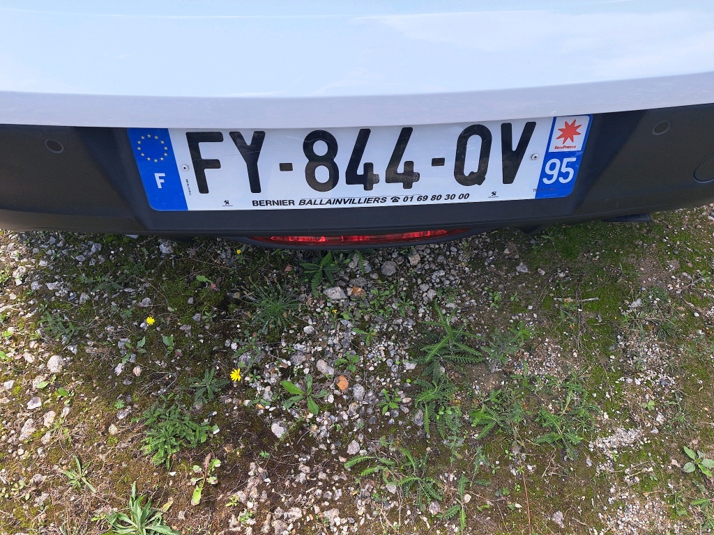 Peugeot 208 BLUEHDI 100 S&S BVM6 PREMIUM PACK 2021