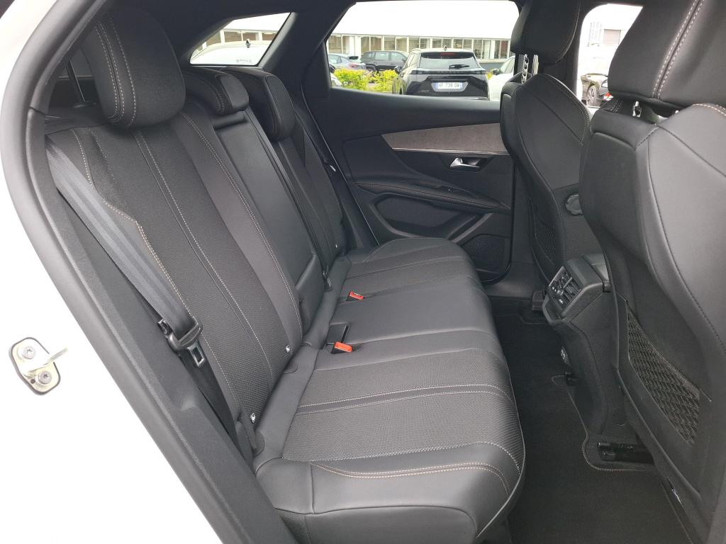 Peugeot 3008 Hybrid 136 e-DCS6 GT 2024