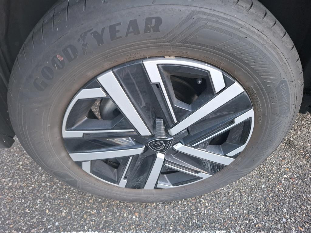 Peugeot 2008 PureTech 100 S&S BVM6 Active 2024