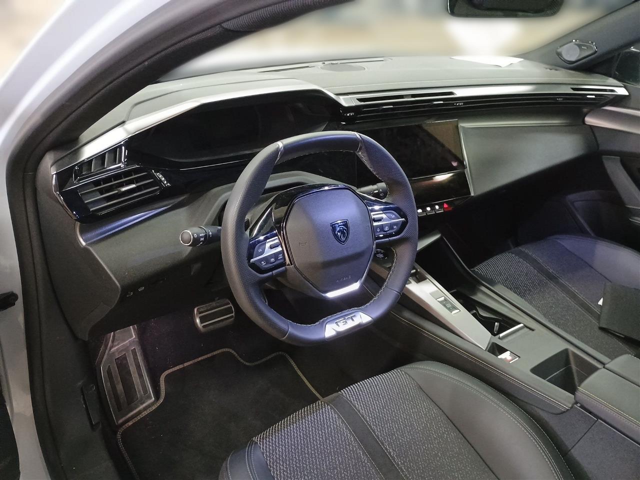 Peugeot 308 III