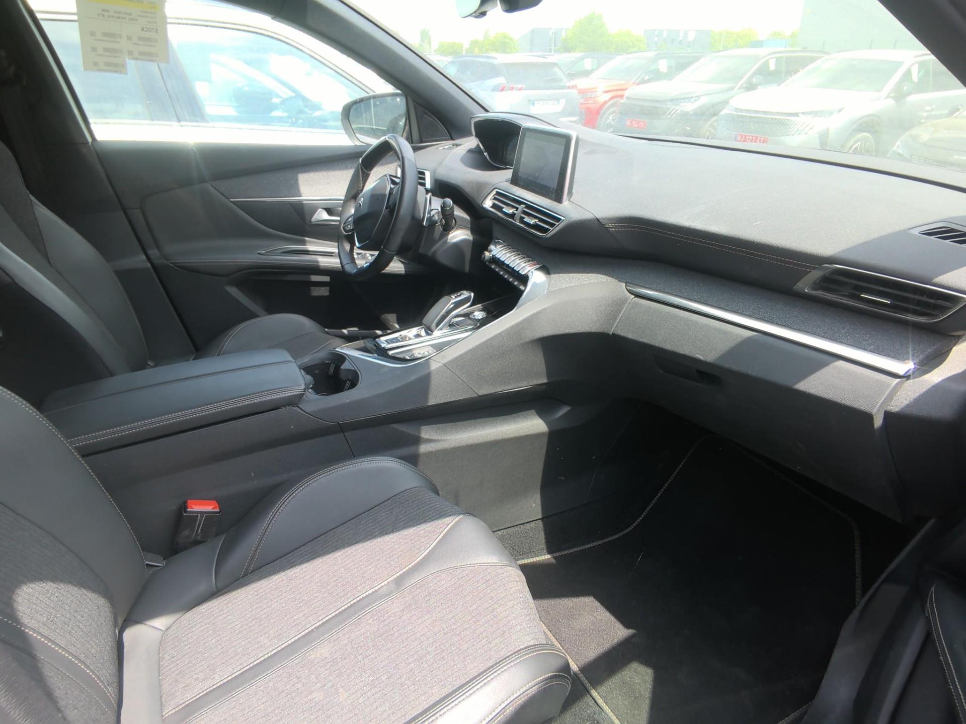 Peugeot 3008 Hybrid 225 e-EAT8 GT Line 2020
