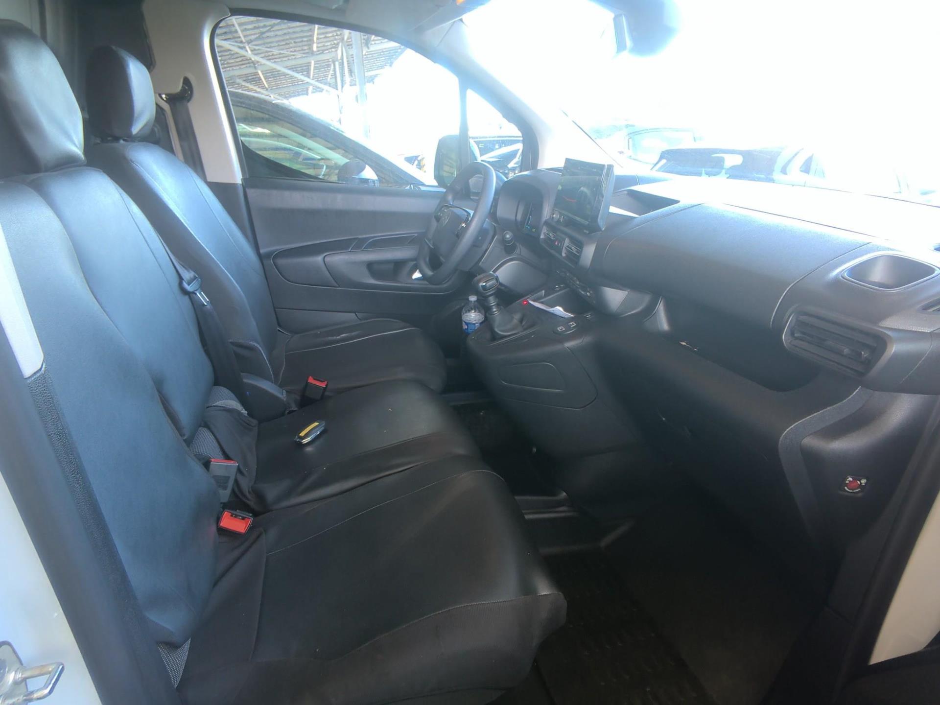 Citroen BERLINGO VAN TAILLE M 1000KG BLUEHDI 100 S&S BVM6 2024
