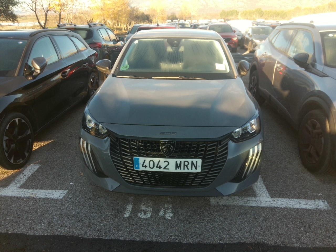 Foto Peugeot 208 8