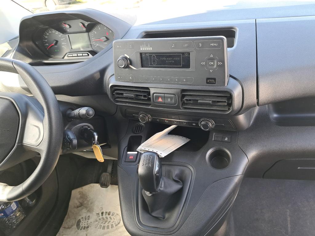 Peugeot PARTNER FOURGON LONG 950 KG BLUEHDI 100 S&S BVM5 PREMIUM 2019