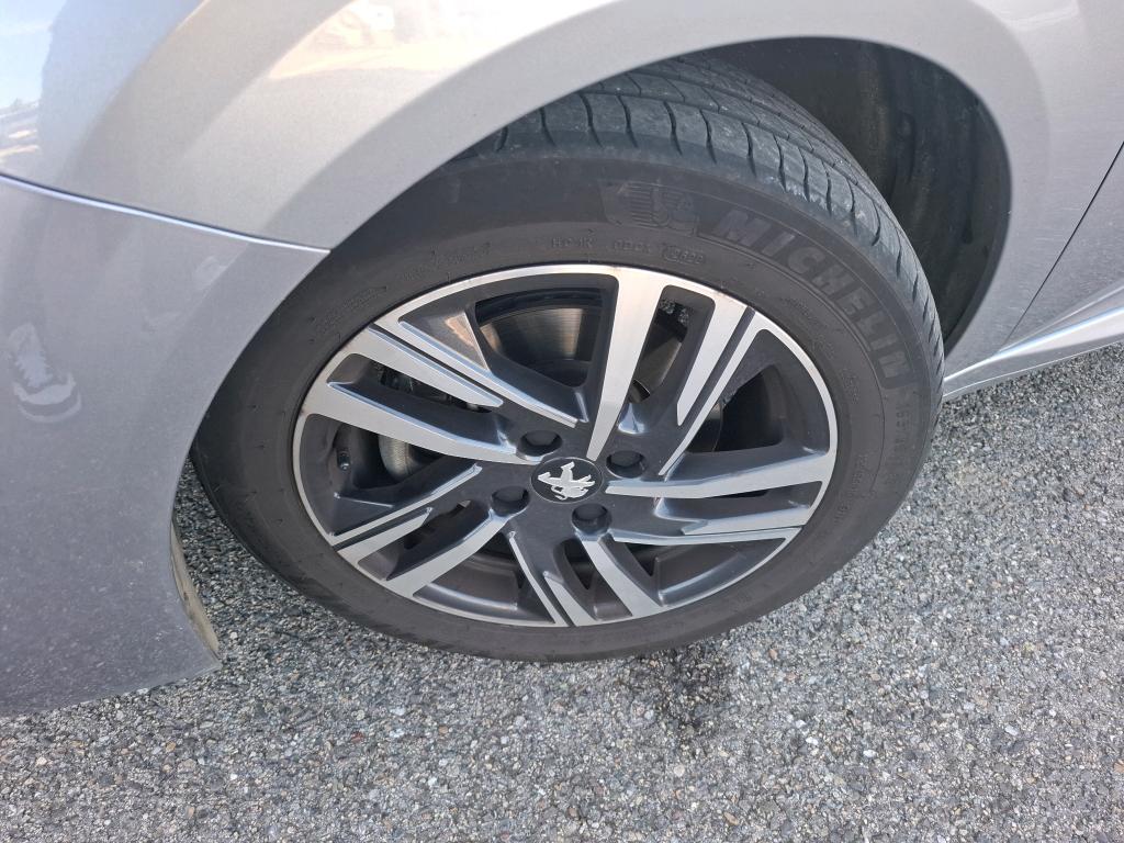 Peugeot 208 PureTech 100 S&S EAT8 Allure Pack 2022