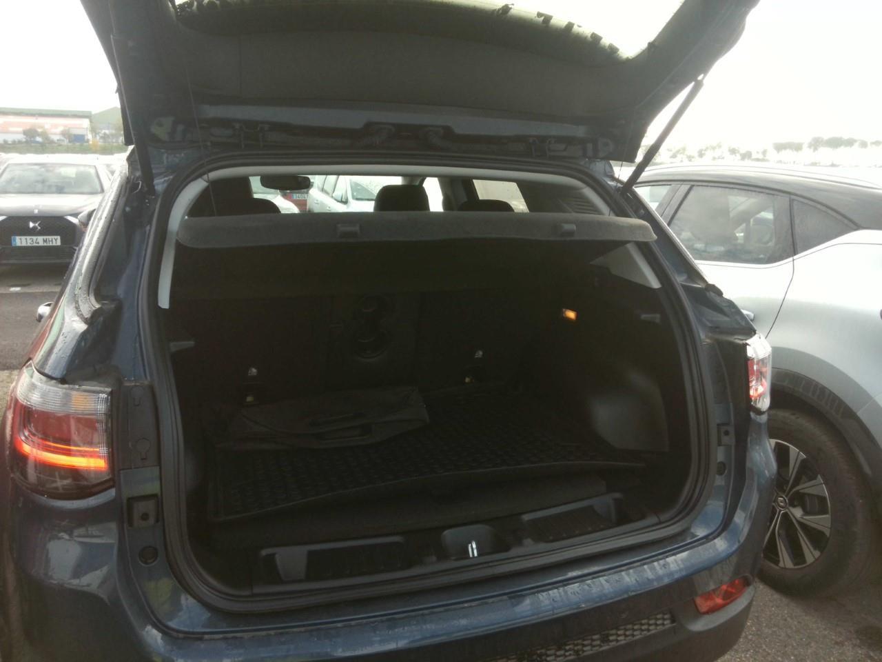 Foto Jeep Compass 16