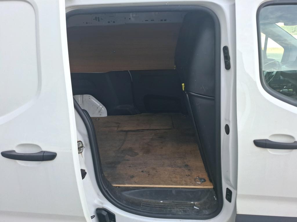Peugeot PARTNER FOURGON LONG 950 KG BLUEHDI 100 S&S BVM6 ASPHALT 2022