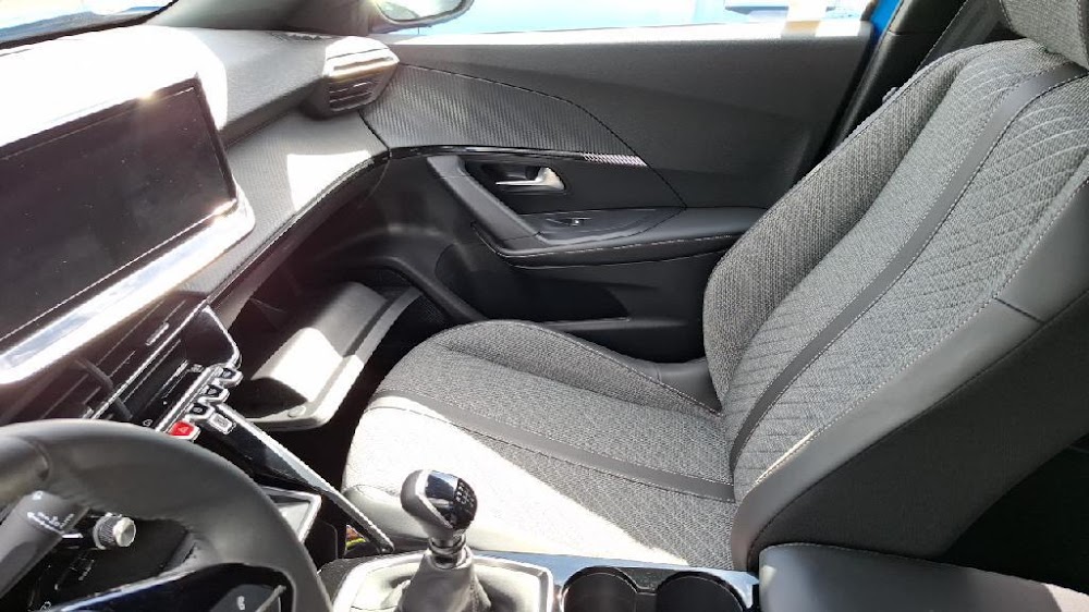 Foto Peugeot 2008 17