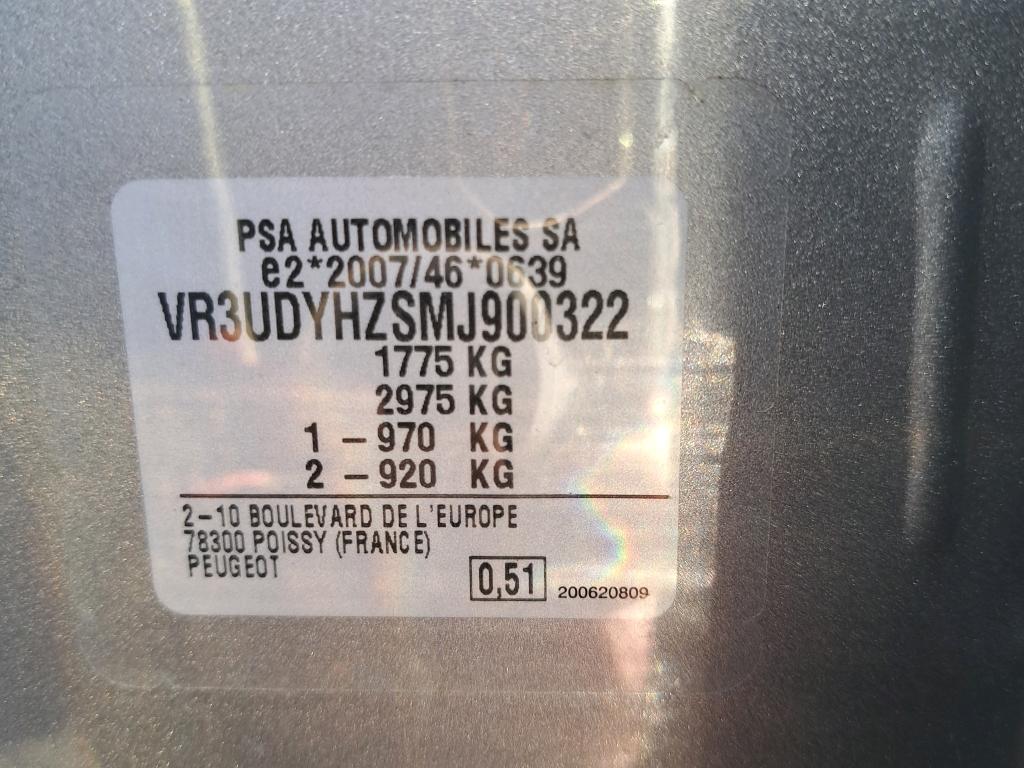 Peugeot 2008 BlueHDi 130 S&S EAT8 Active Business 2021