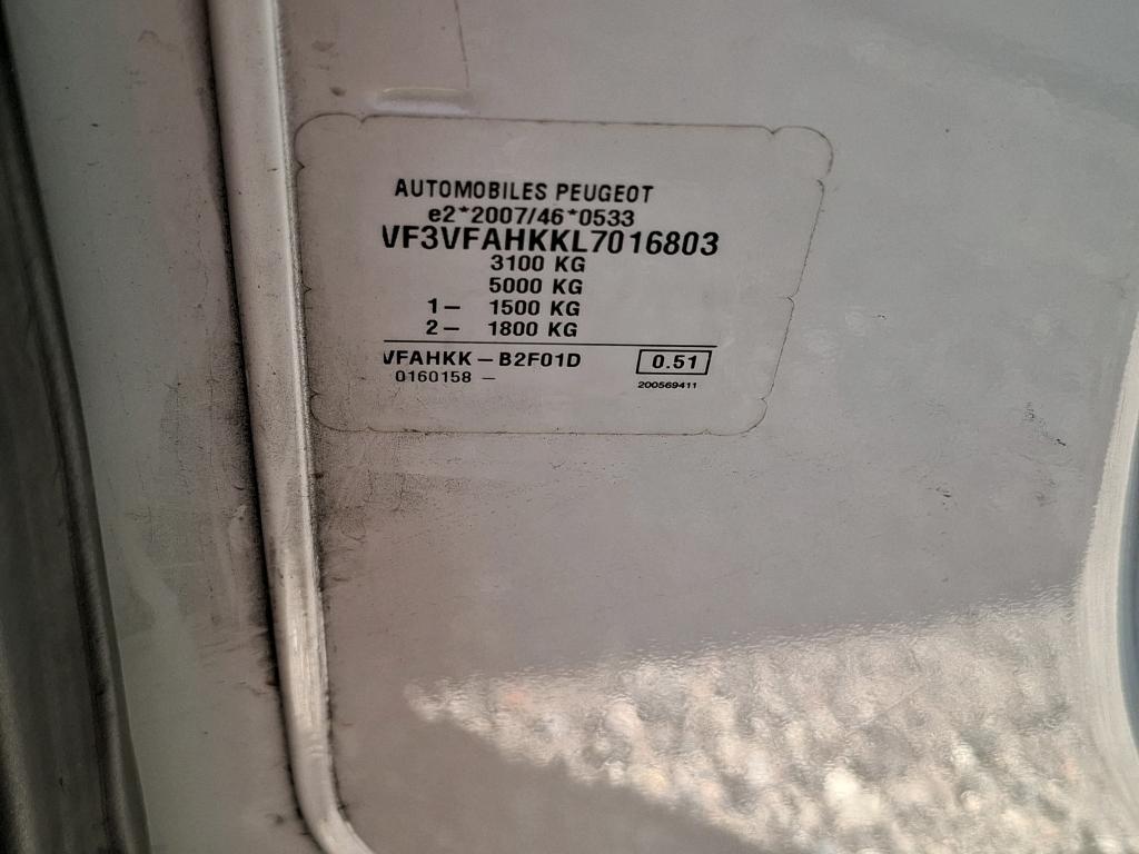 Peugeot EXPERT FGN TOLE STANDARD 2.0 BLUEHDI 120 S&S BVM6 ASPHALT 2020
