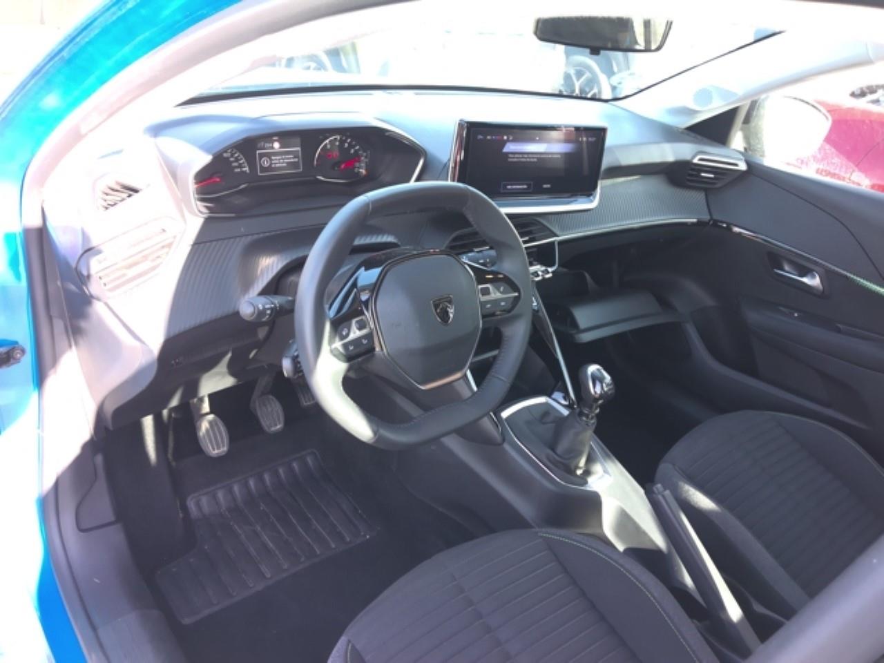 Foto Peugeot 208 3