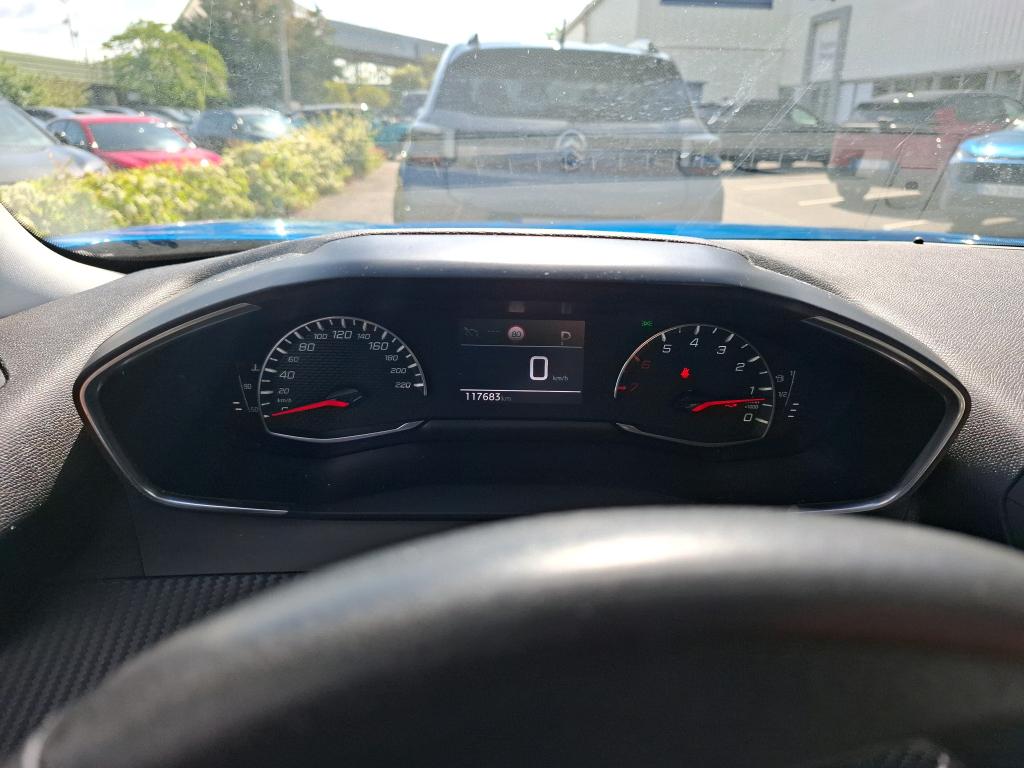 Peugeot 2008 PureTech 130 S&S EAT8 Allure 2022