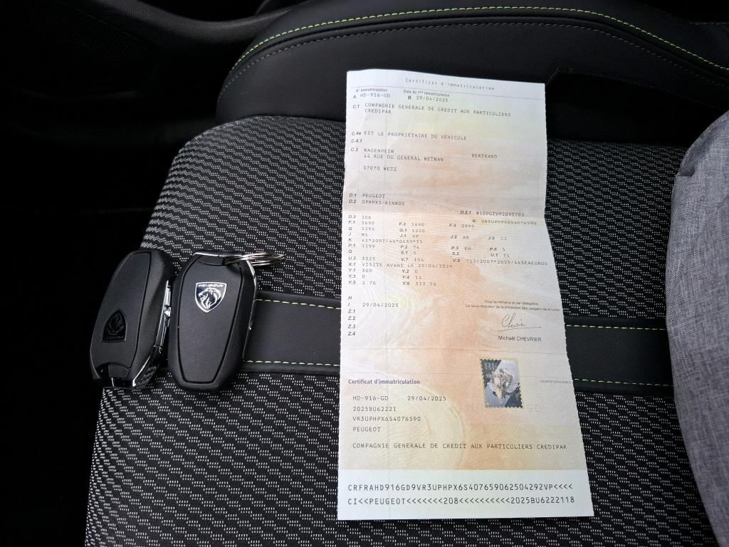 Peugeot 208 Hybrid 110 e-DCS6 GT 2025
