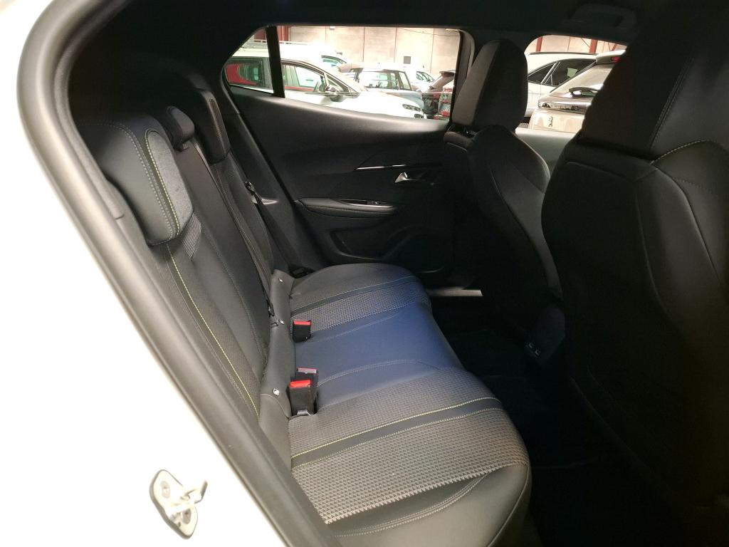 Peugeot 2008 Electrique 136 ch GT 2022