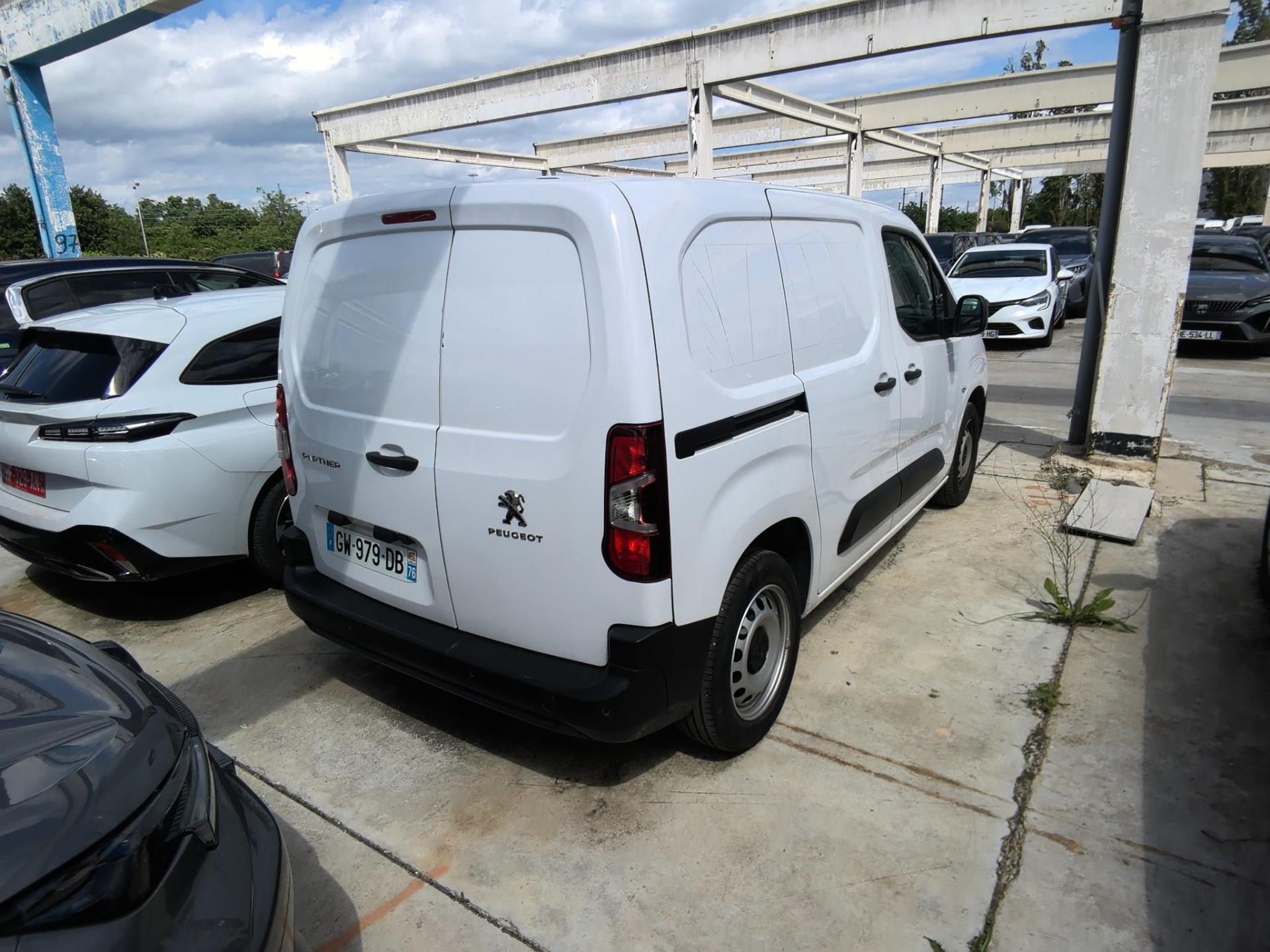 Peugeot PARTNER FOURGON M 650 KG BLUEHDI 100 S&S BVM6 2024