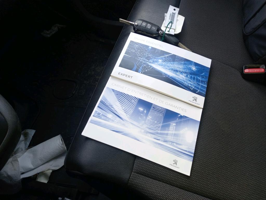 Peugeot EXPERT FGN TOLE STANDARD 2.0  BLUEHDI 120 S&S BVM6 PREMIUM 2018
