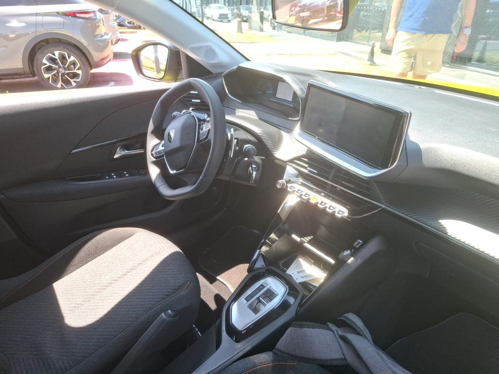 Peugeot 208 Hybrid 110 ch e-DCS6 Style 2025
