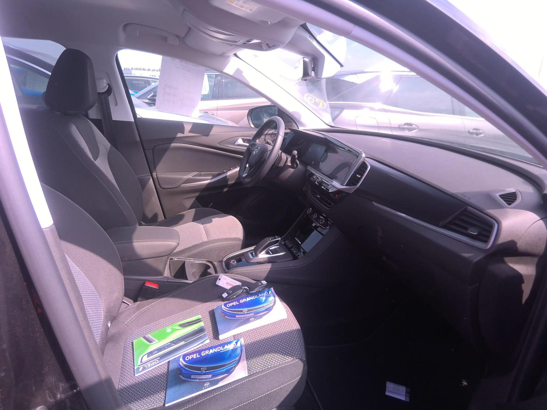Opel Grandland X Hybrid4 300 ch AWD BVA8 Elegance Business 2022