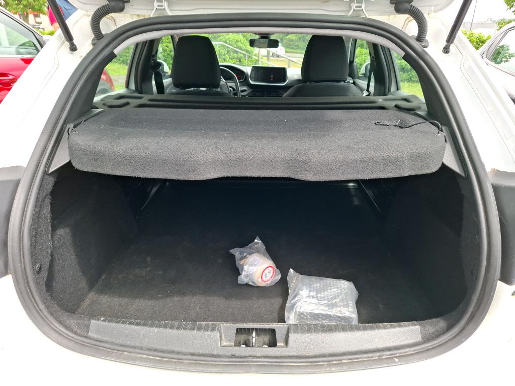 Peugeot 208 BLUEHDI 100 S&S BVM6 PREMIUM PACK 2021