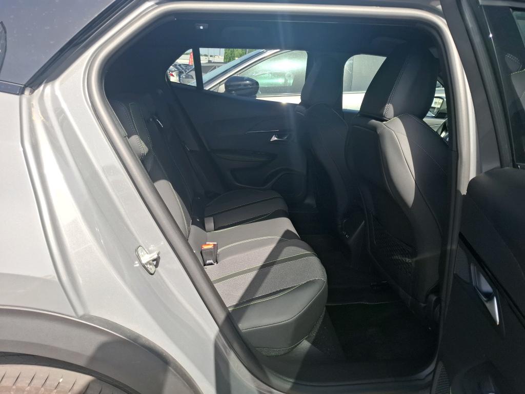 Peugeot 2008 Hybrid 145 ch e-DCS6 GT 2025