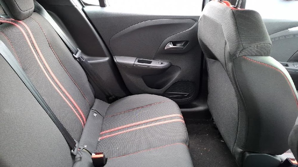 Foto Opel Corsa 12