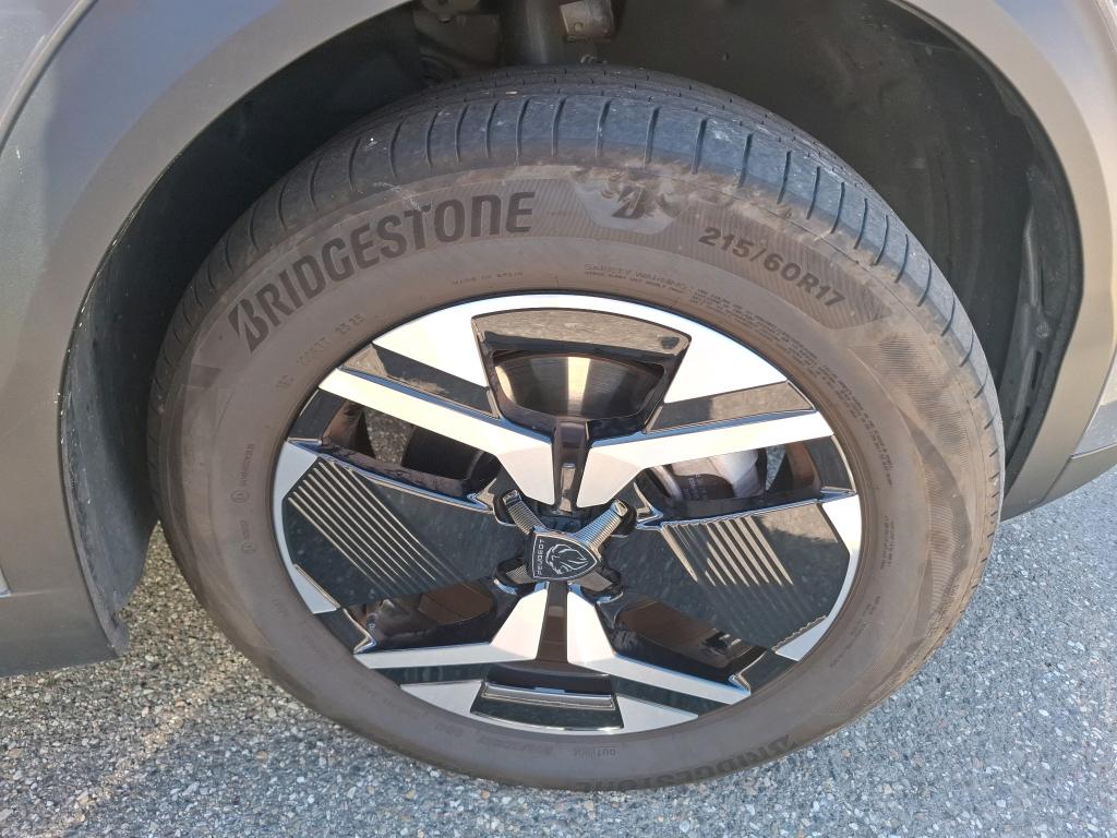 Peugeot 2008 Hybrid 145 ch e-DCS6 GT 2025