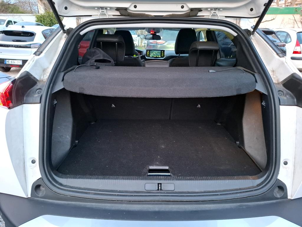 Peugeot 2008 BlueHDi 110 S&S BVM6 Allure Business 2021