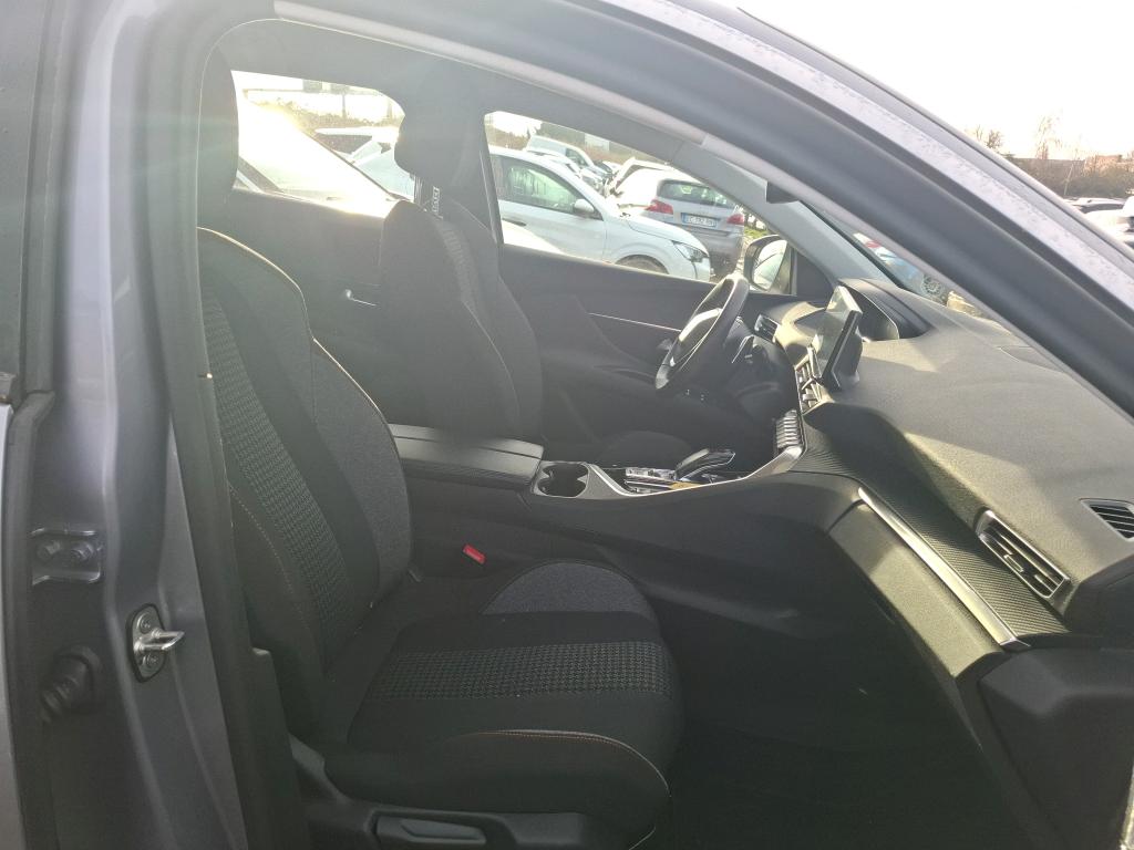 Peugeot 3008 BlueHDi 130ch S&S EAT8 Active Business 2021