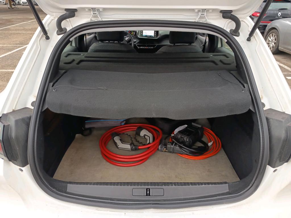 Peugeot 208 ELECTRIQUE 50 KWH 136 ACTIVE BUSINESS R 2022